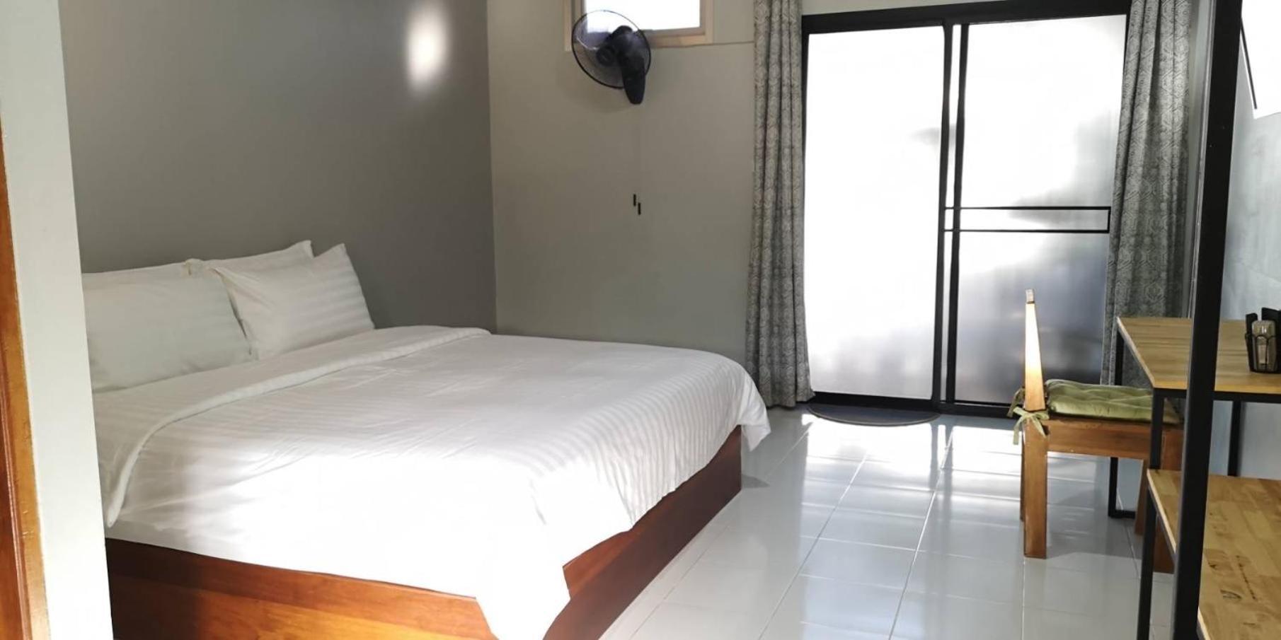 Siri Guesthouse @ Surat Thani Exterior foto
