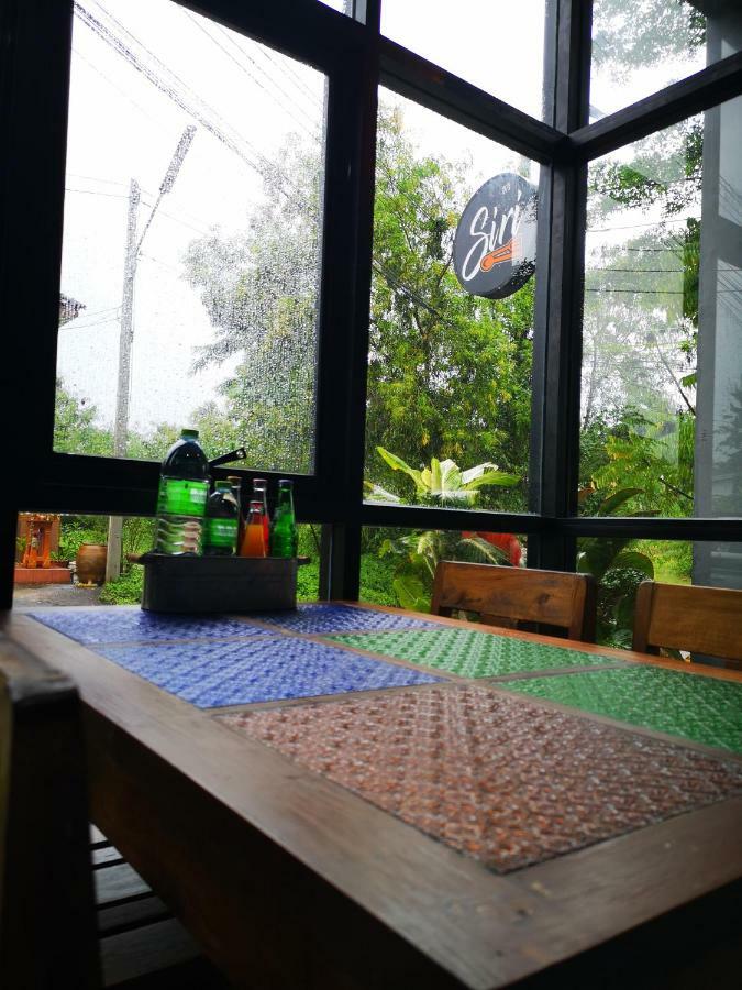 Siri Guesthouse @ Surat Thani Exterior foto